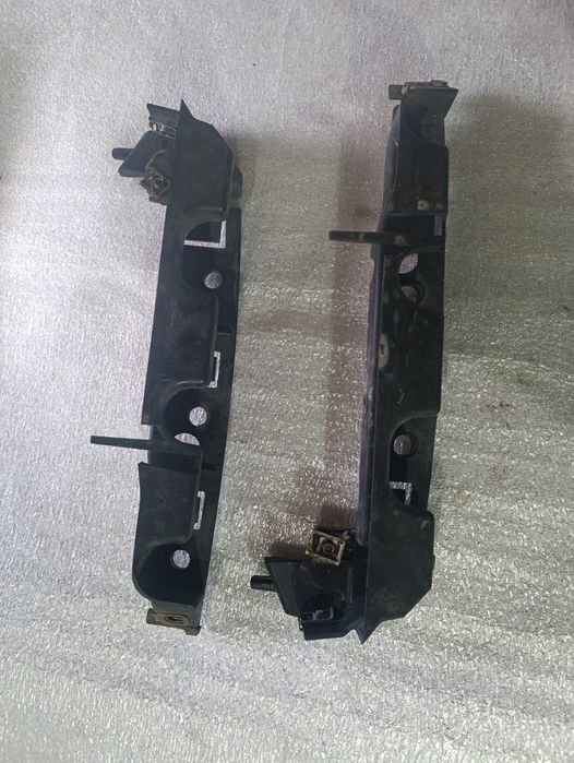 Кріплення бампера пежо 407sw /Peugeot407