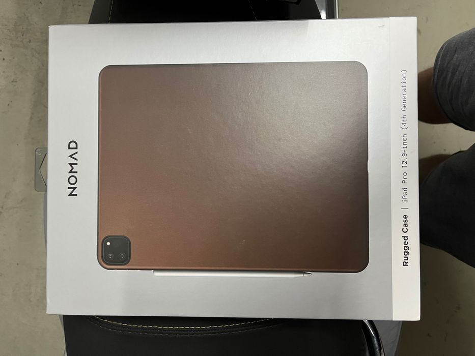 NOMAD Modern Case em pele genuína para iPad Pro 12.9 castanha. NOVA