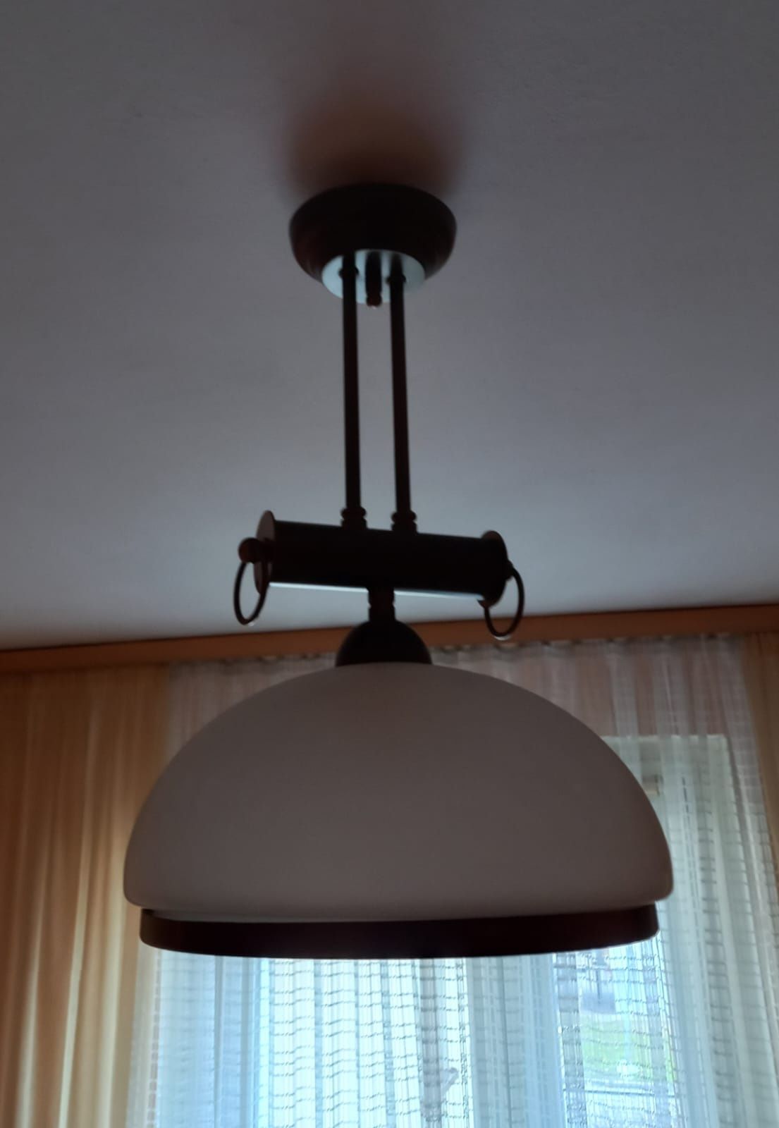 Klasyczna lampa z mosiądzu