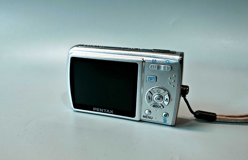 Aparat Cyfrowy Pentax Optio M30 Ultra Slim 18 mm 7,1 Mp 2x akumulator