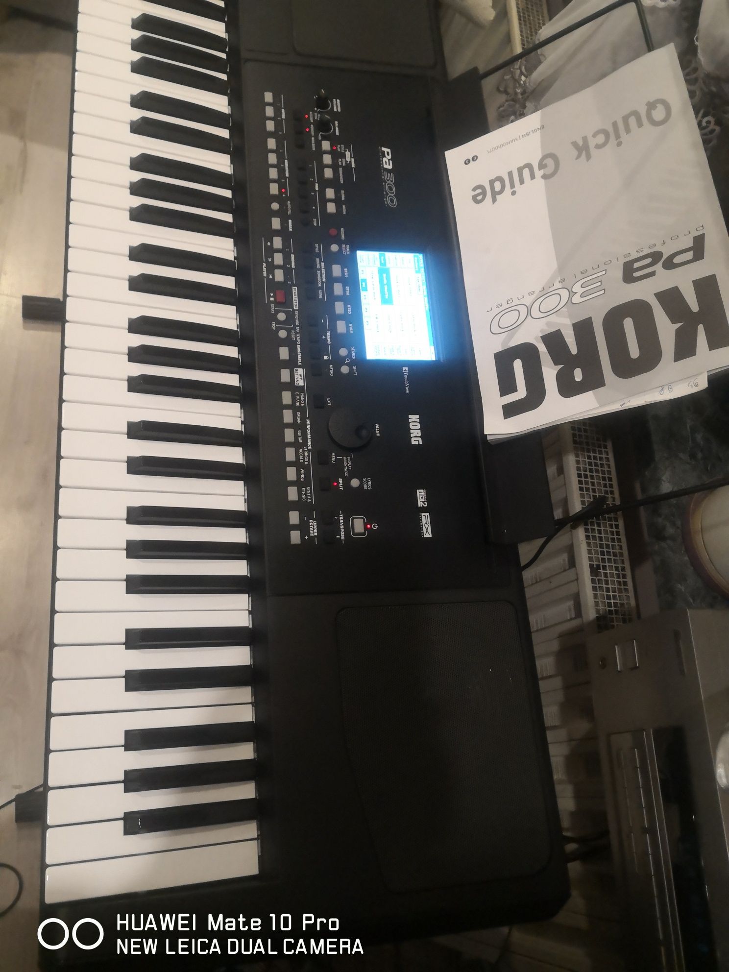 Sprzedam keyboard Korgpa300