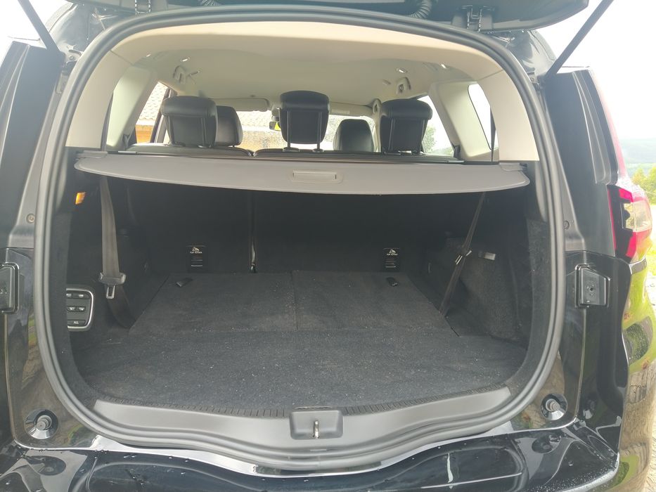 Renault Grand Scenic 1.6 DCI (7 lugares)