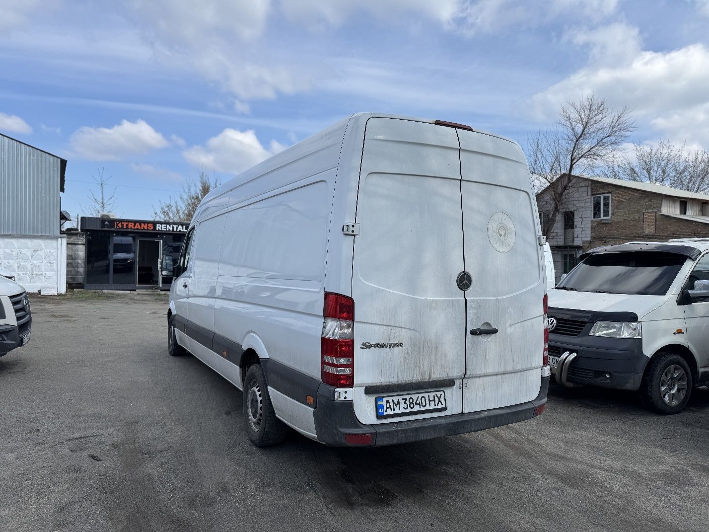 Оренда вантажного буса Mercedes Sprinter, Аренда буса Киев, Прокат