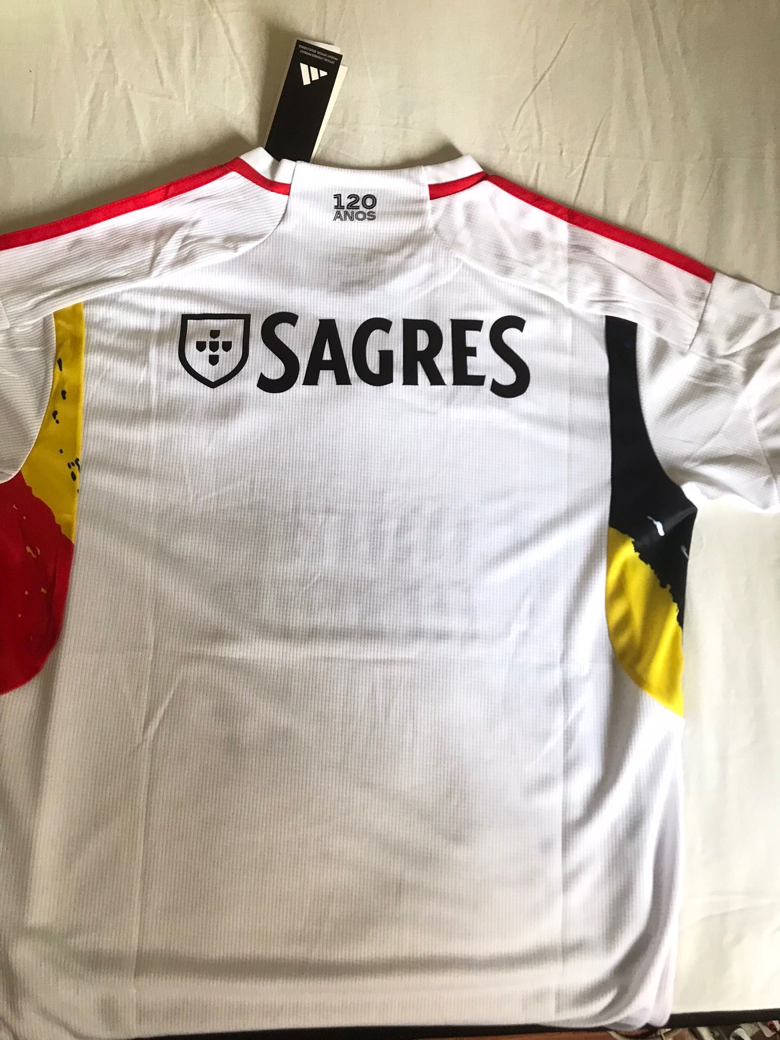 Camisola Benfica M 23/24 nova