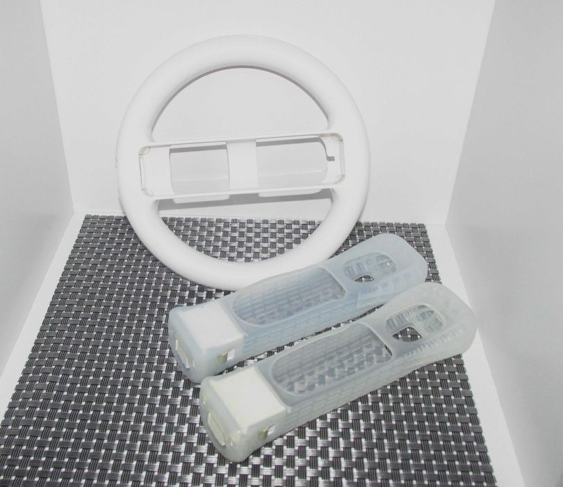 2 Wii Motion Plus Official + Sleeves + Volante
