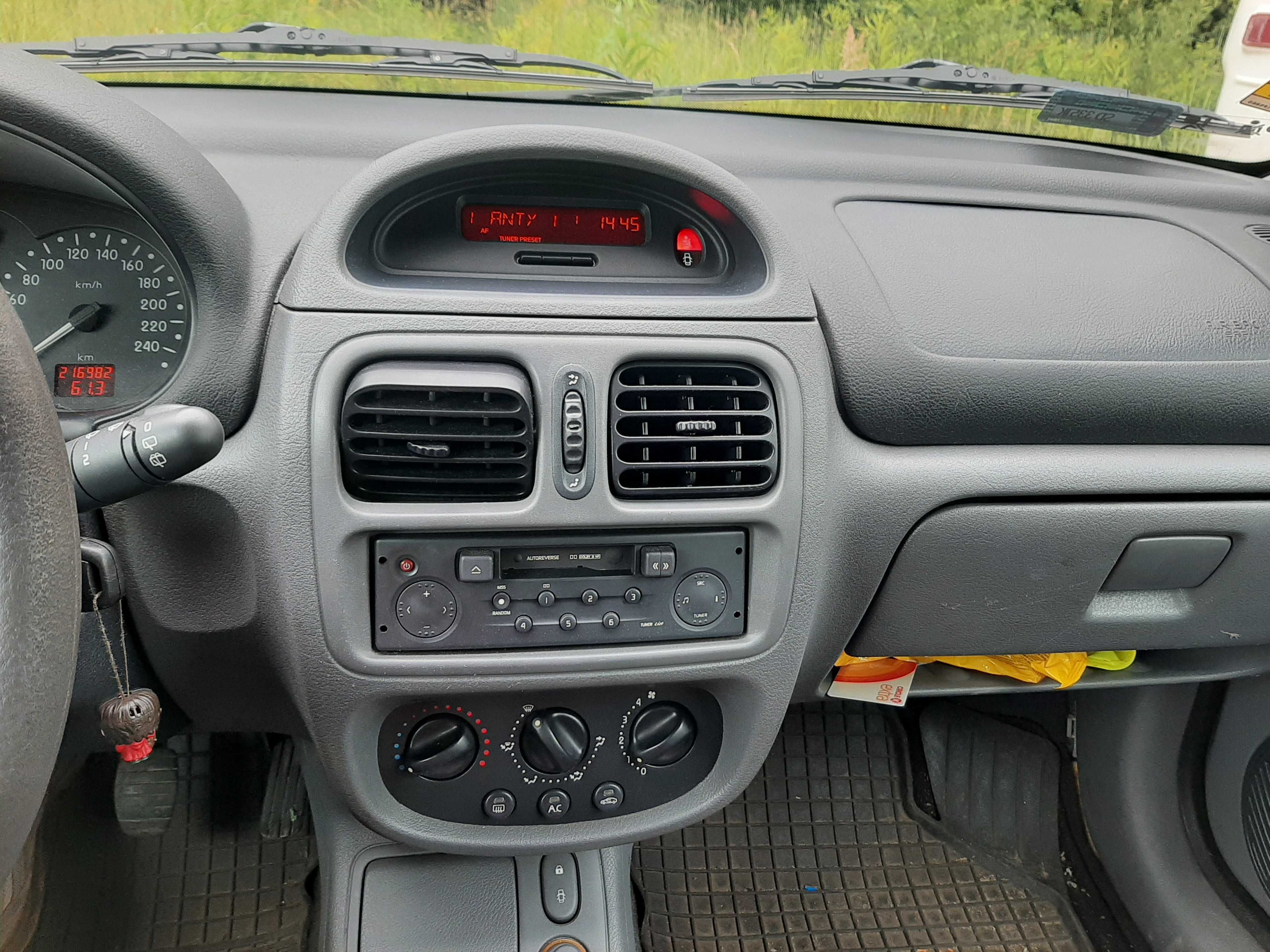 Renault Clio 1.2 5 drzwi lpg klima