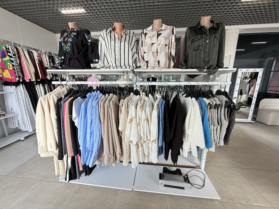 Стійки для одягу 2 штуки