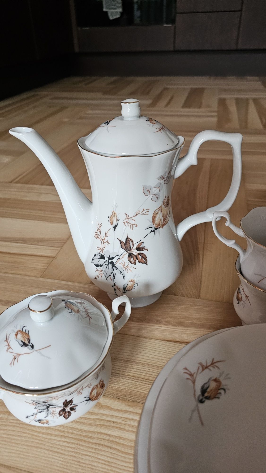 Porcelanowy serwis do kawy Chodzież
