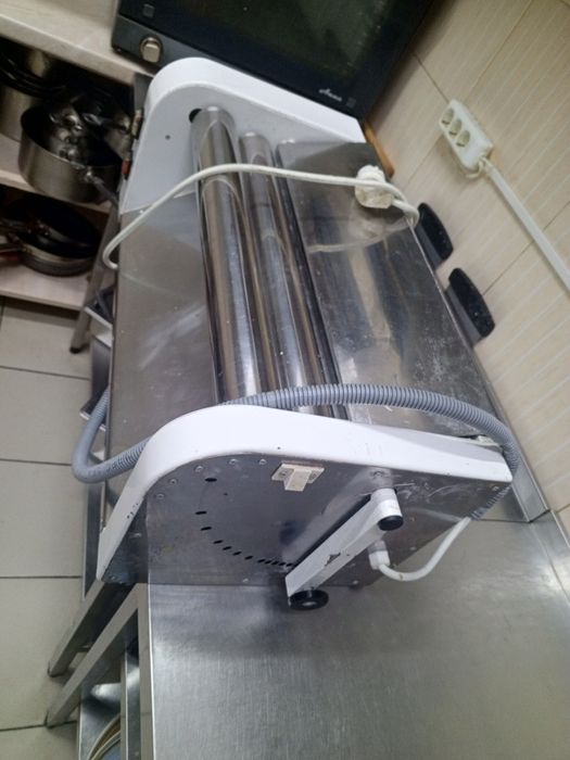 Сувід,слайсер,тісторозкатка