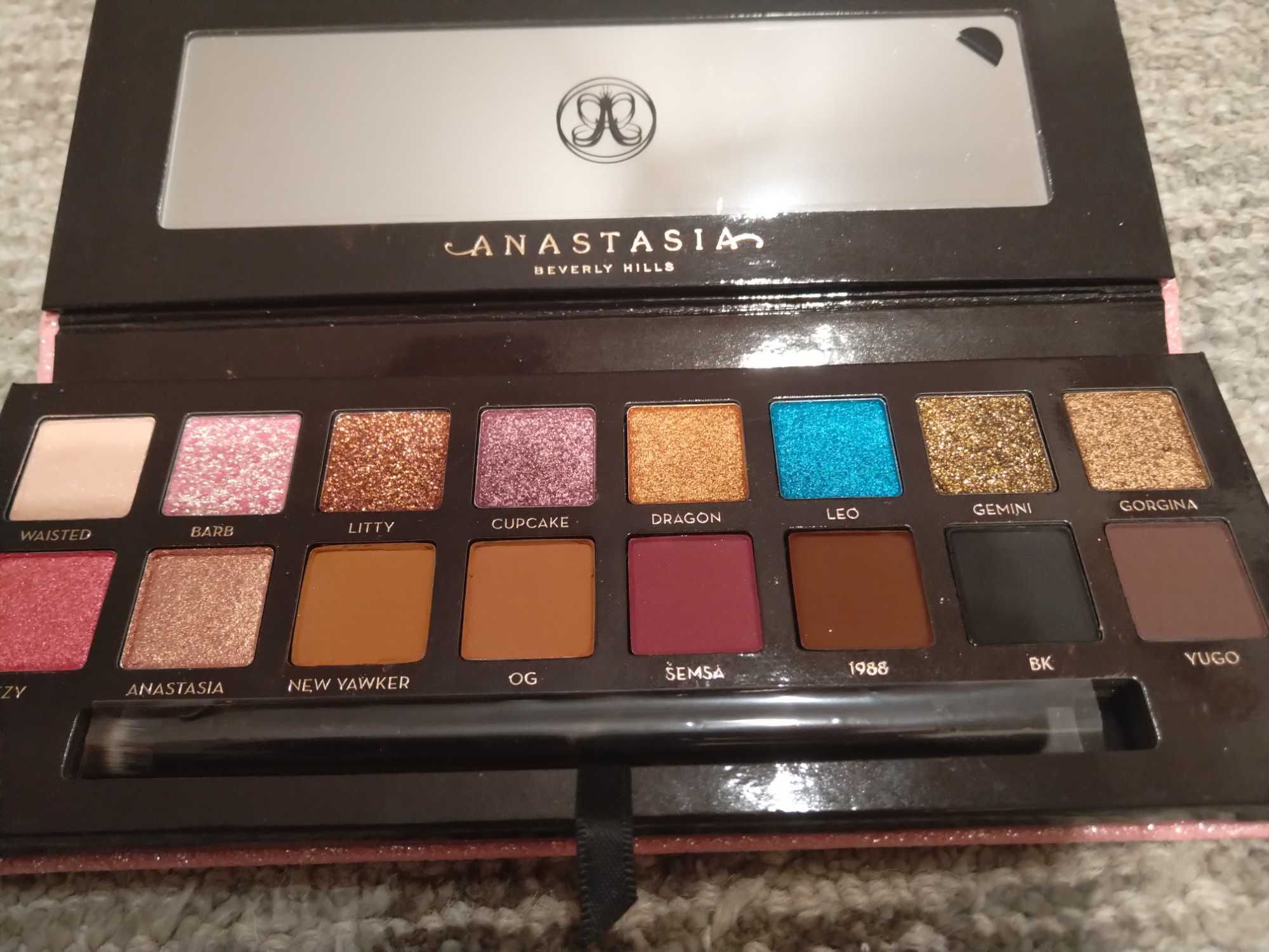 Paleta cieni Amrezy Anastasia Beverly Hills -Nowa w opakowaniu orygina