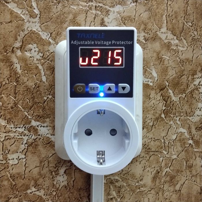 Реле напряжения Барьер  Защита от перепадов напряжения