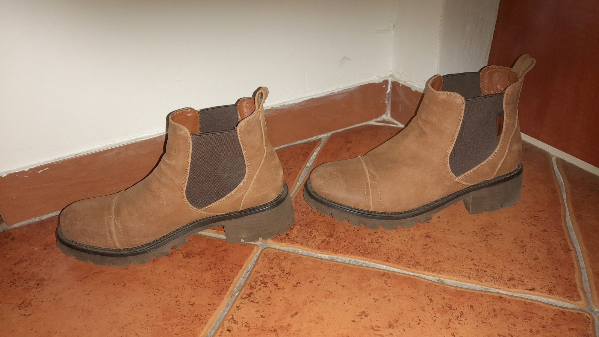 Buty,botki clara barson 38