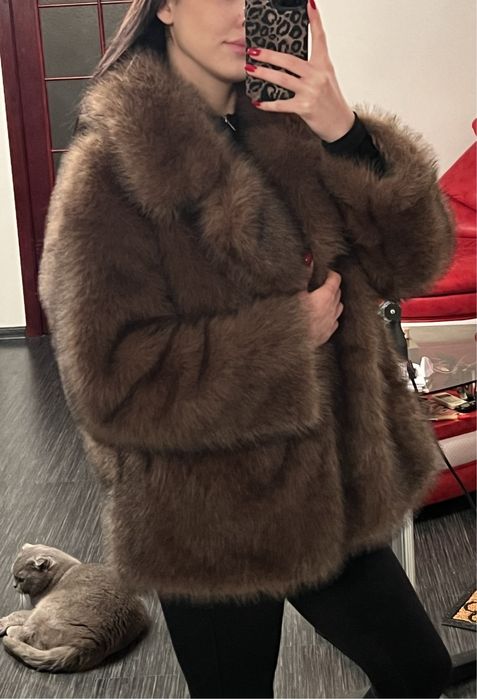 Еко шубка шоколадного кольору в стилі ZARA