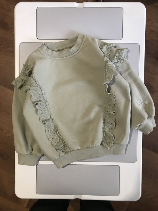 Неймовірно гарний стильний якісний світшот 5-6 р