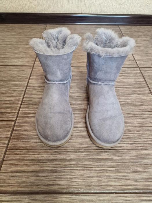 теплі, повністю натуральні угги UGG,