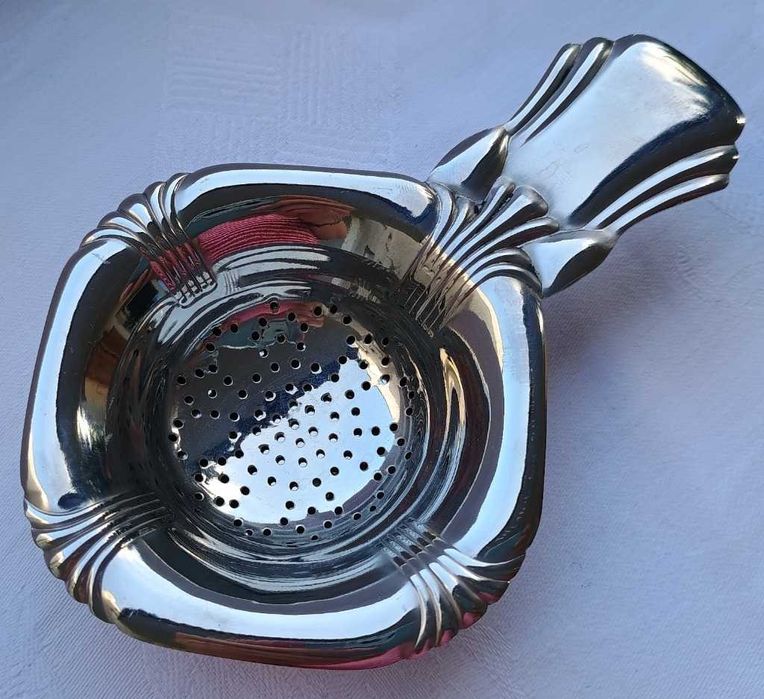 Sitko ze stali nierdzewnej, Rostfrei