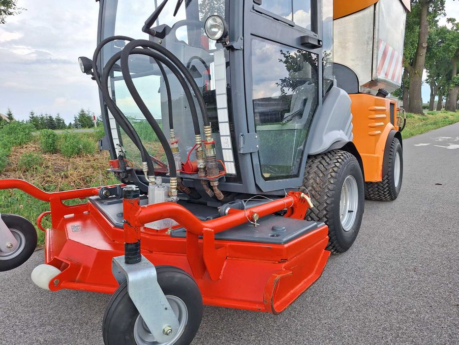 Kosiarka  Hako  CITYTRAC  4200  ( Citymaster 1200 / 1250 )