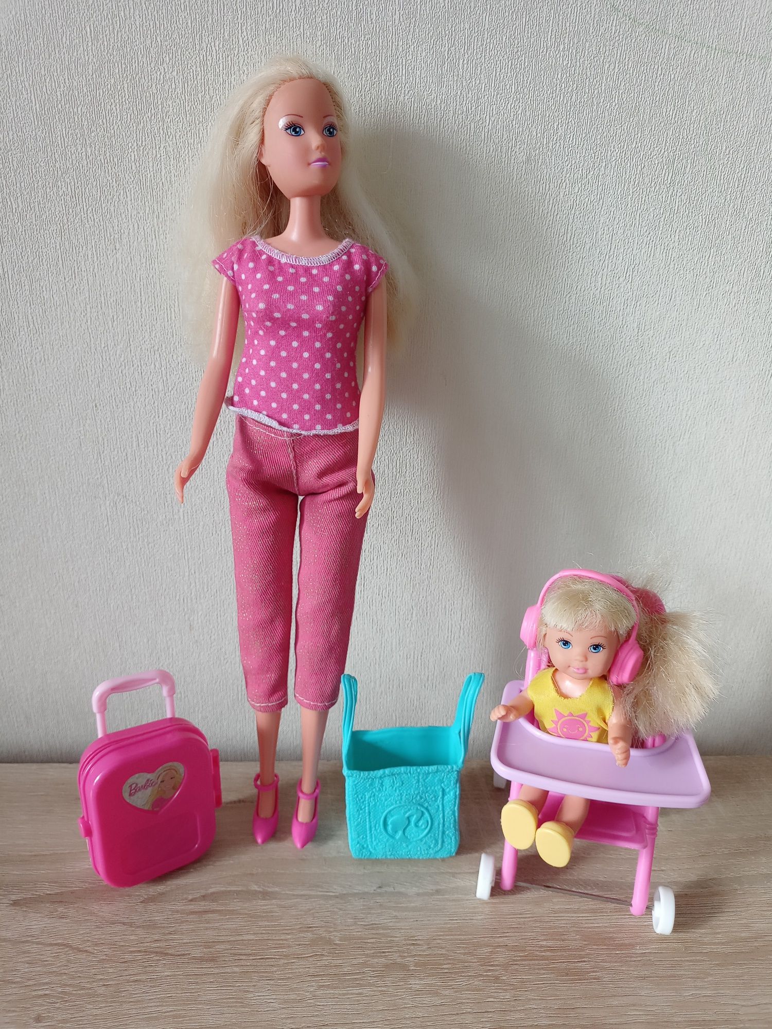 Lalka Barbie z dzieckiem