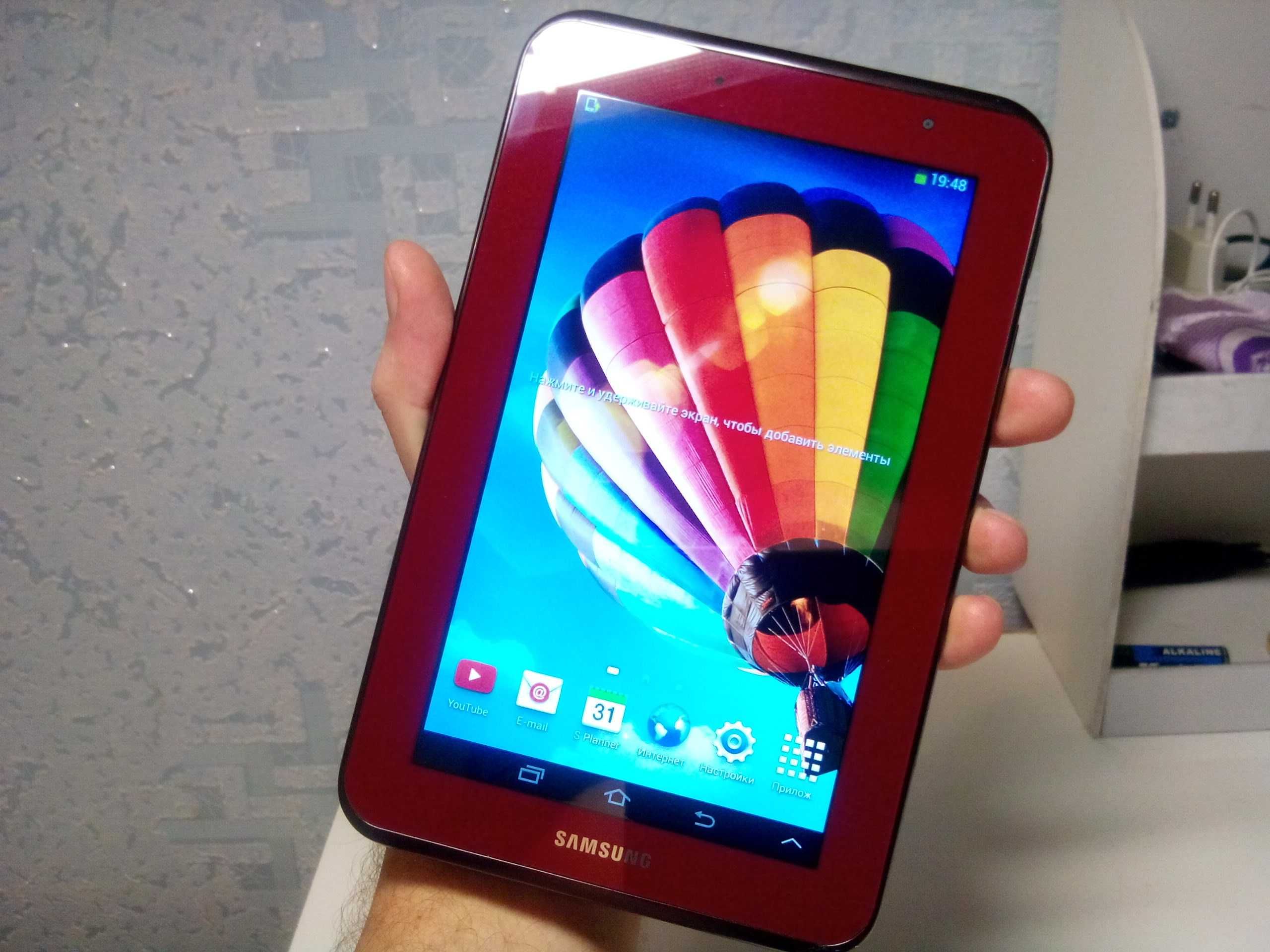 Оригинальный Samsung Galaxy Tab 2 в красном цвете! IPS! 1/8GB, 2 cam!