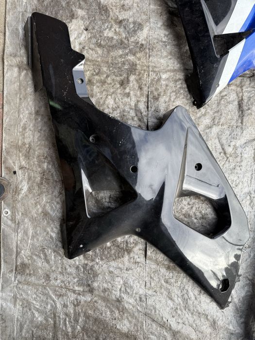 Suzuki gsxr 1000 k1 k2 czesci owiewki set wachacz lewy prawy bok