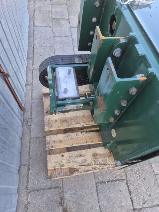 Kompresor CVS 1100 w zabudowie RTI z chłodnicą