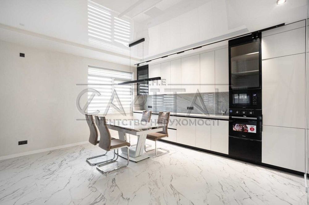 Продається будинок в селі Гнідин з ремонтом