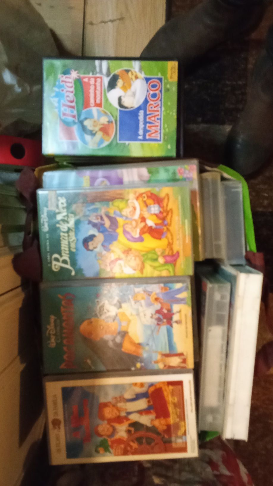Cassetes de vídeo DVD e livros bDesenhada