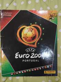 Caderneta Euro 2004 incompleta