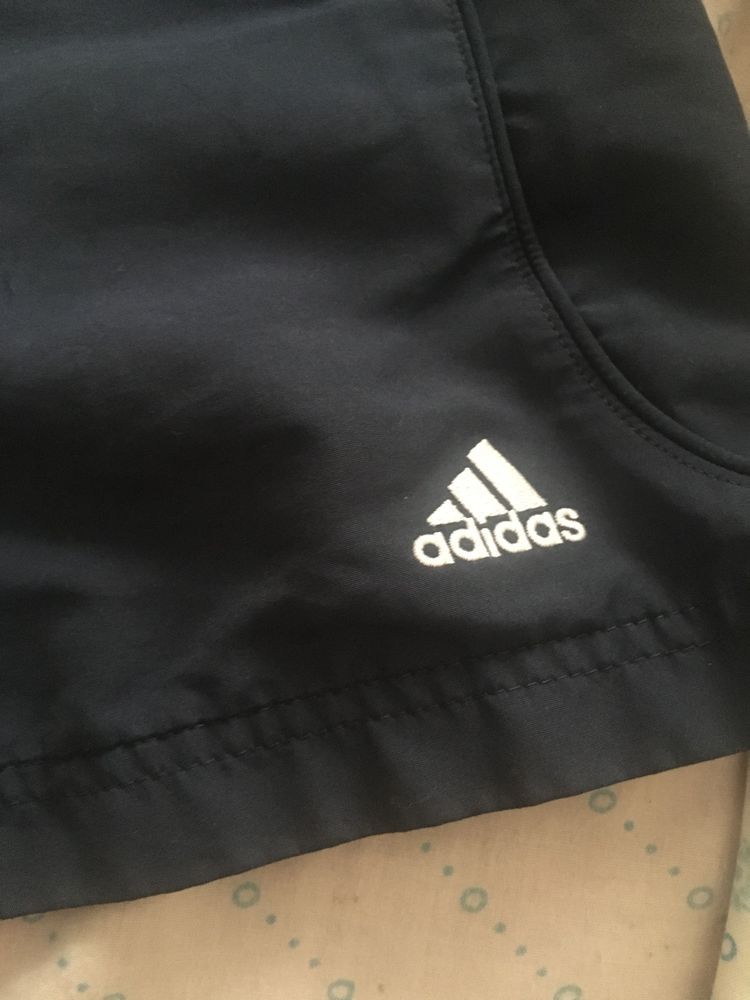 Calcoes de homem adidas