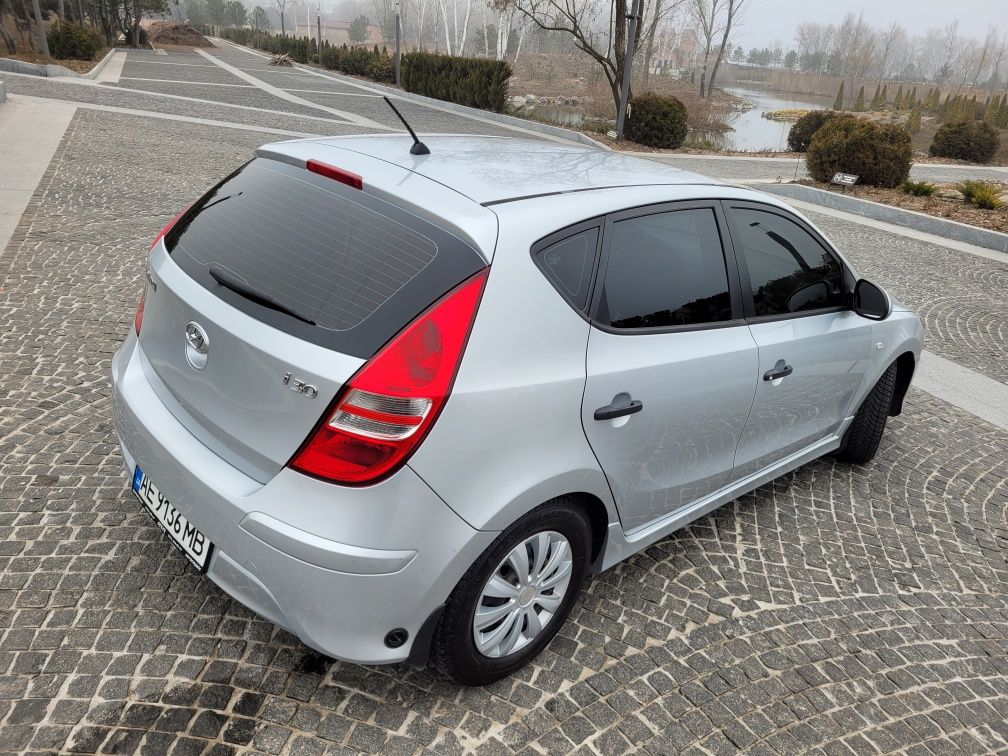 Hyundai i30 2011