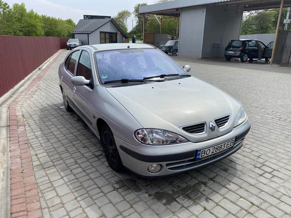 Продам Renault Megan 1 classic 2001 року