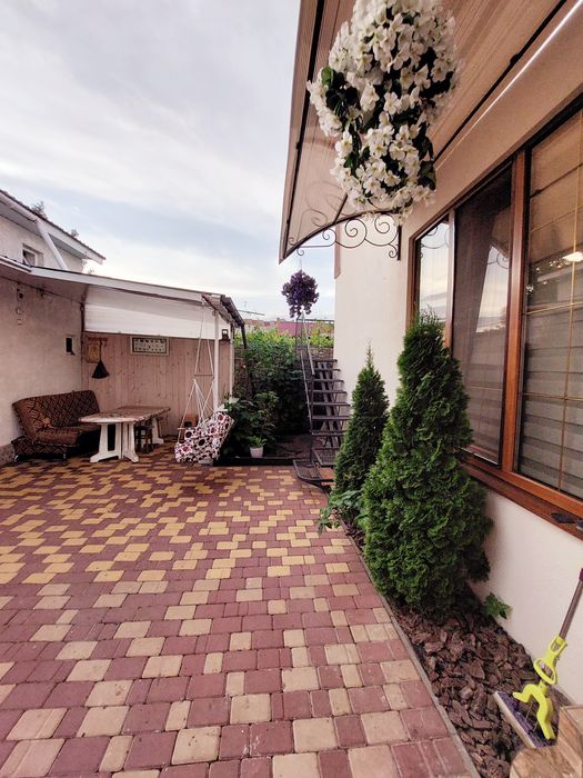 Дом /Вузовский/Левитана