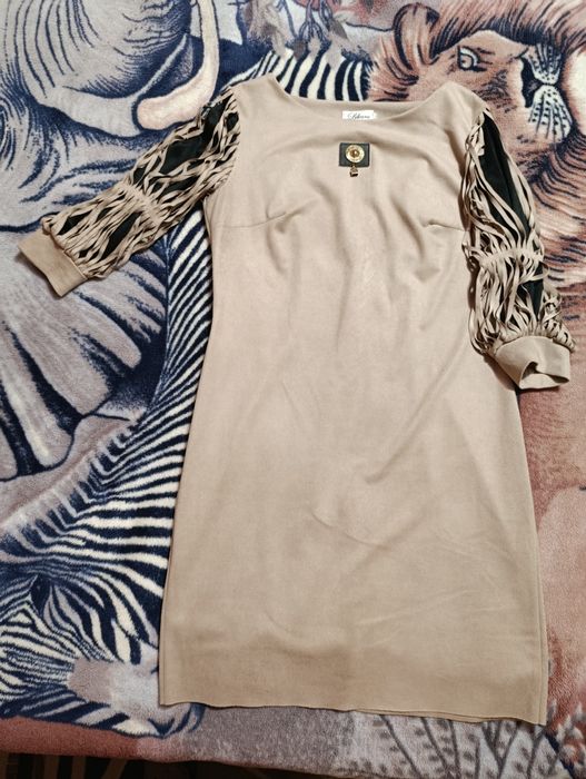 Сукня святкова та на повсякдень