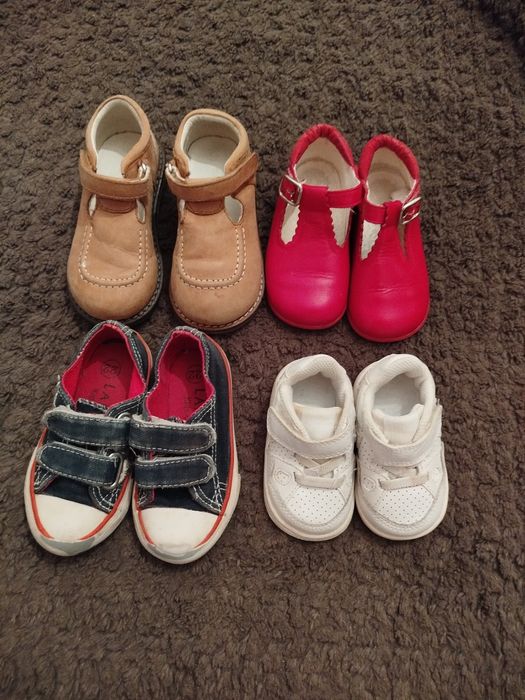 Calçado variado bebé criança