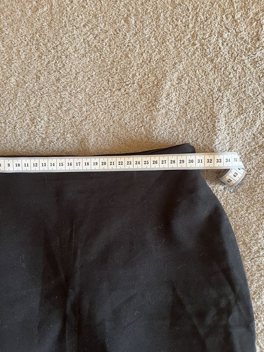 Чорна довга спідниця