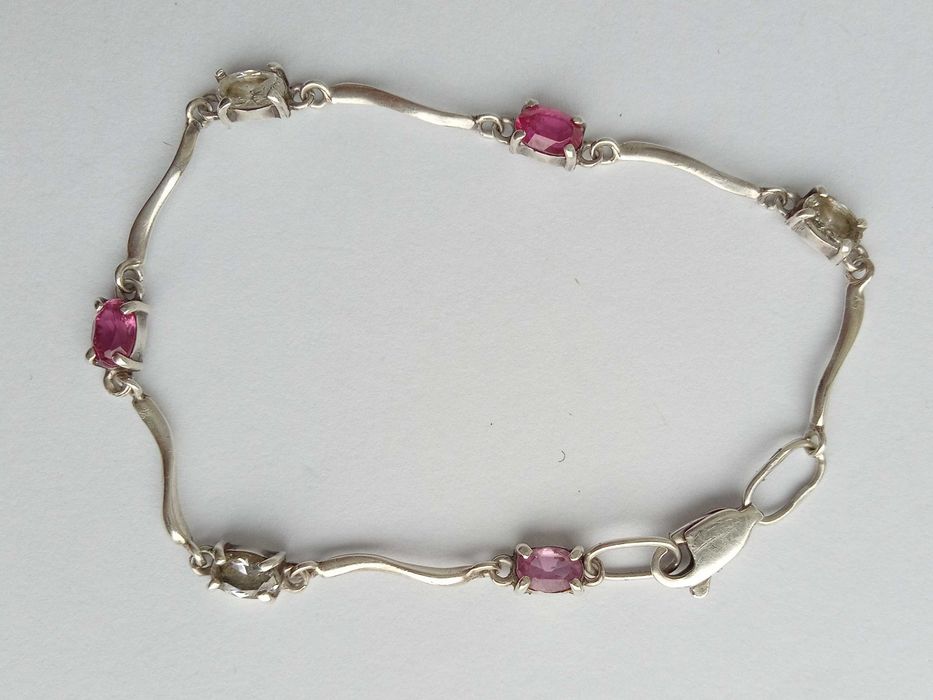 Браслет з каменями. Срібло 925 проба, розмір 19 см