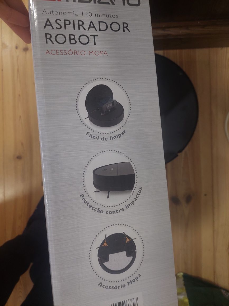 Robô Aspirador com pouco uso