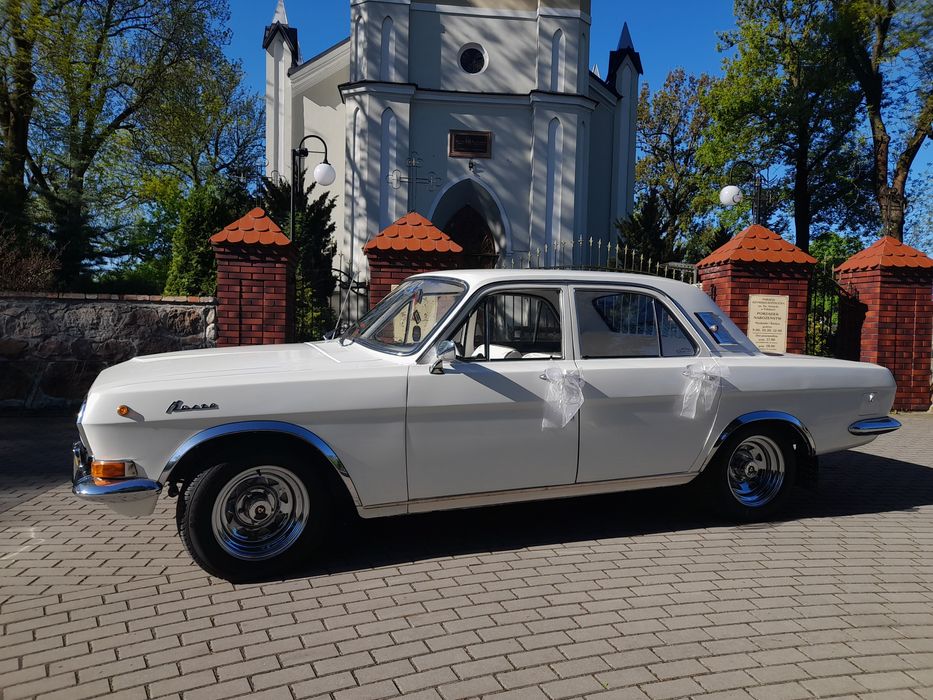 Samochód auto do ślubu Warszawa 224/223 Wołga gaz 24