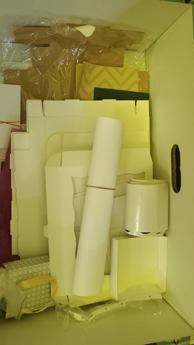 Коробки / пакування / паковання для солодощів