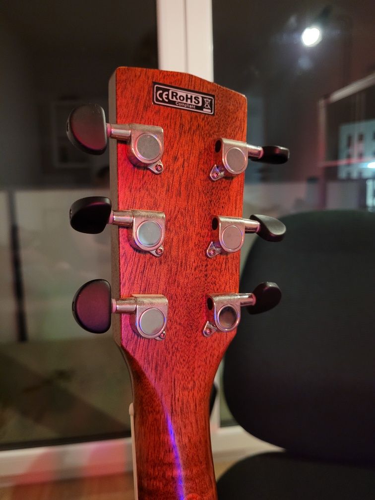 Gitara elektroakustyczna Cort SFX CED NAT Fishman