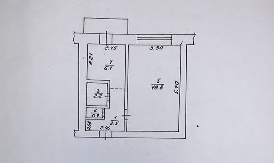 Продам 1-кімнатку квартиру, м.Обухів, лікарня