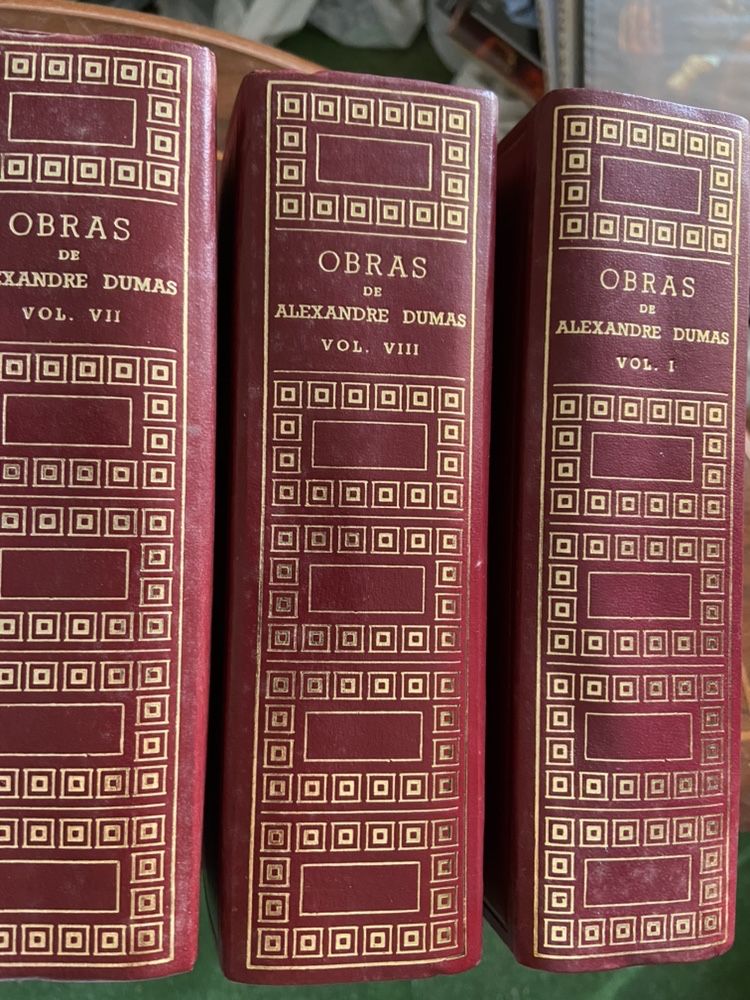 Colecão completa 8 volumes de Alexandre Dumas Papel Bíblia