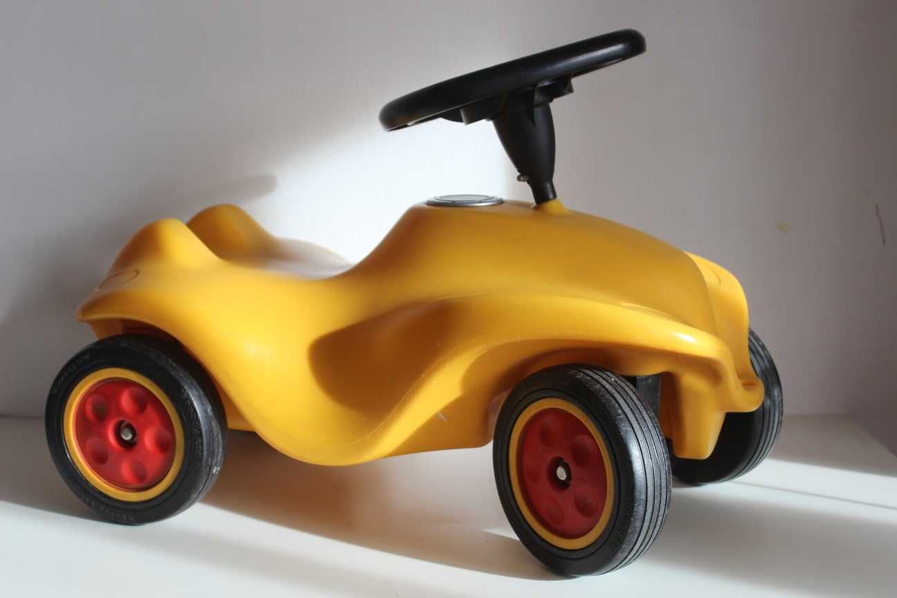 Big Bobby Car - Samochód jeździk odpychany żółty