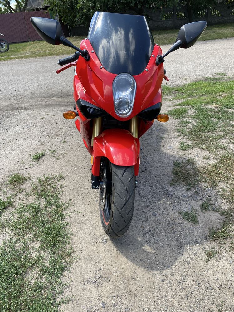 Продам Hyosung gt 250r