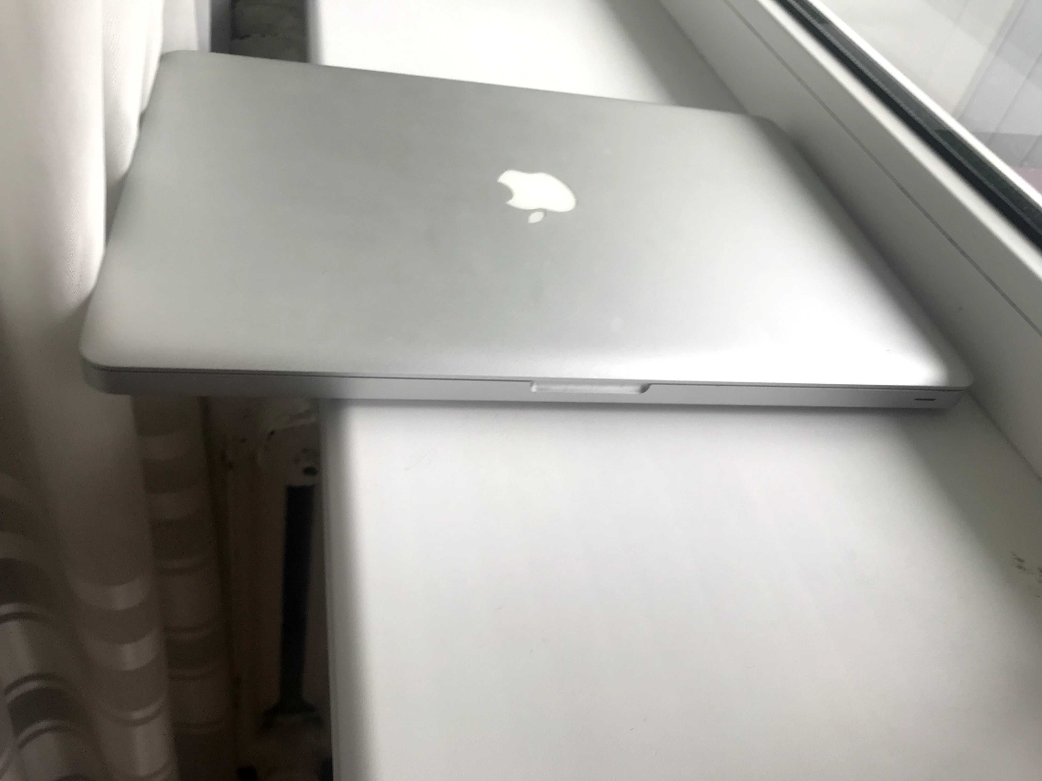 MacBook Pro 15" A1286 2010 року