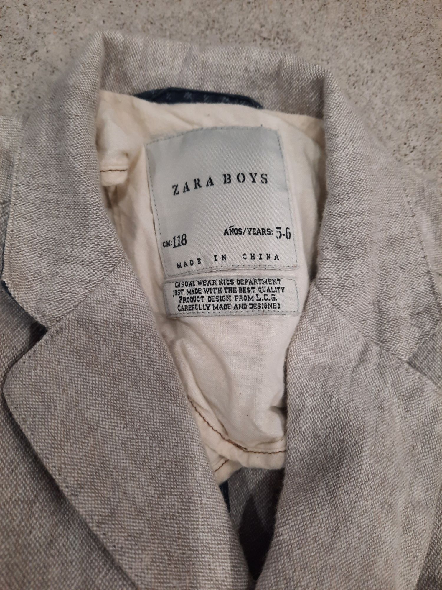 Marynarki Reserved 110 i Zara 118