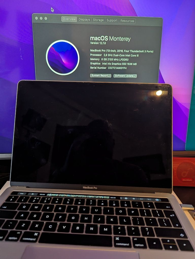 MacBook Pro 13 2016 kolorowy touchbar