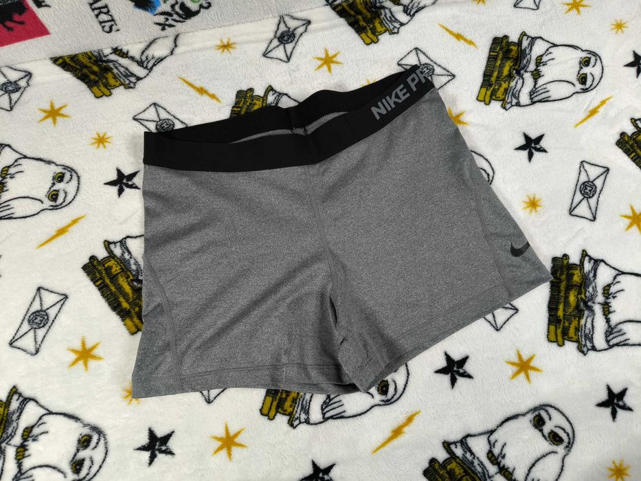 Жіночі спортивні шорти Nike Pro DRI-FIT, XL, сірі
