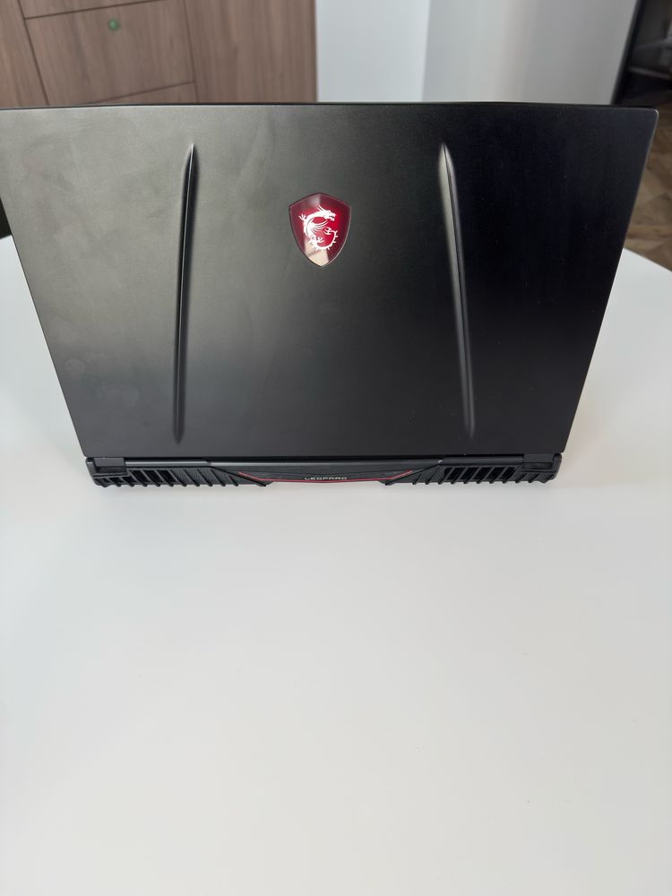 Laptop msi gl65 leopard