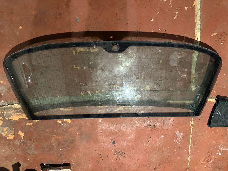 Задняя дверь (ляда) passat b6